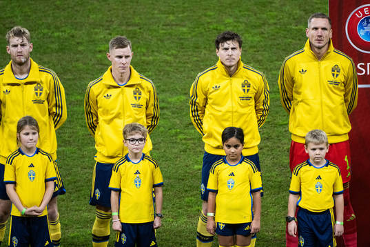 Filip Helander, Emil Krafth, Victor Nilsson Lindelöf and