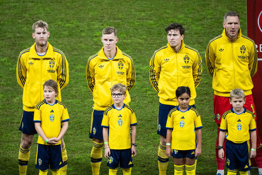 Filip Helander, Emil Krafth, Victor Nilsson Lindelöf and