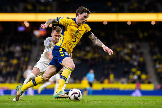Mattias Käit of Estonia and Victor Nilsson Lindelöf of
