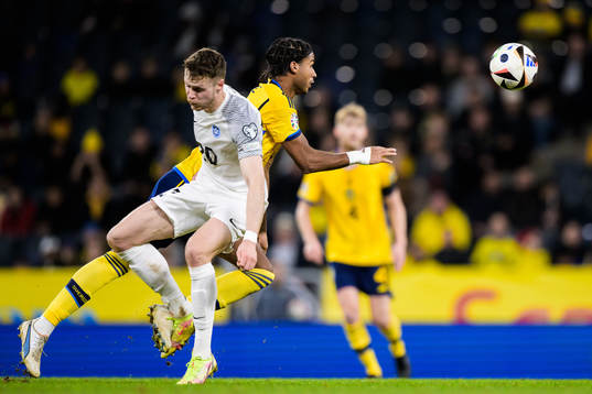Markus Poom of Estonia and Jens Cajuste of Sweden