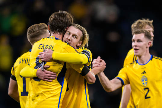 Albin Ekdal and Emil Forsberg of Sweden celebrate the 2-0