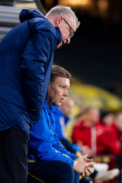 Head coach Janne Andersson and assistant coach Peter