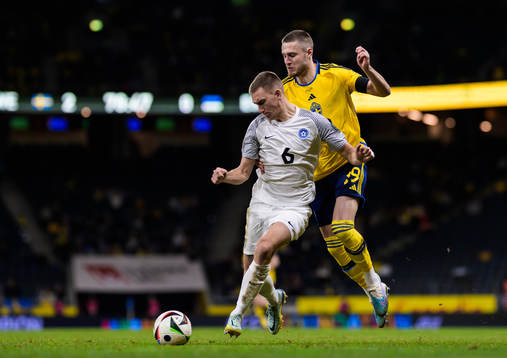 Rasmus Peetson of Estonia and Mattias Svanberg of Sweden