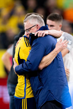 Emil Krafth and Head coach Janne Andersson  of Sweden