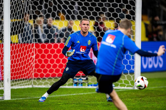 Goalkeeper Robin Olsen of Sweden
