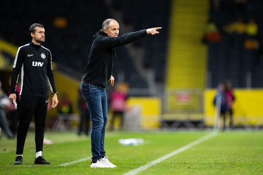 Head coach Thomas Häberli of Estonia