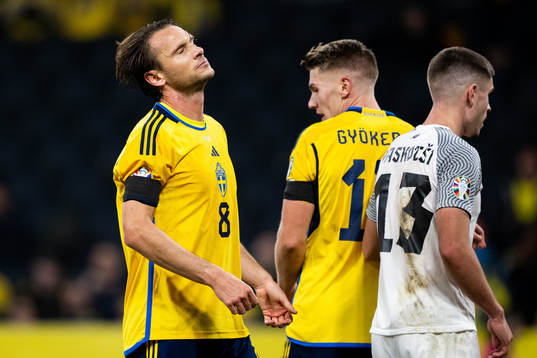 Albin Ekdal of Sweden