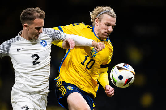Märten Kuusk of Estonia and Emil Forsberg of Sweden