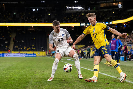 Maksim Paskotsi of Estonia and Viktor Gyökeres of Sweden