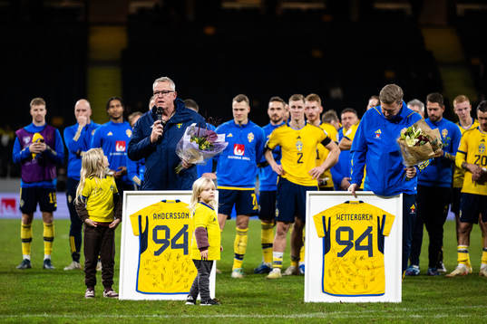 Head coach Janne Andersson Assistant coach Peter Wettergren
