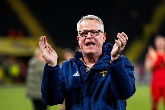 Head coach Janne Andersson celebrates