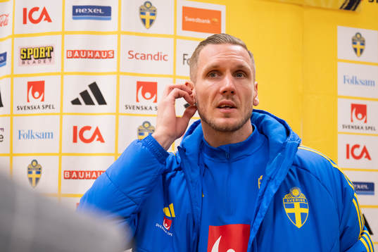 Goalkeeper Robin Olsen of Sweden