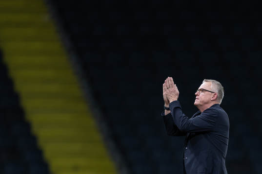 Head coach Janne Andersson of Sweden inspect the pitch