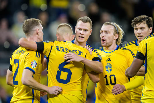 Viktor Claesson and Ludwig Augustinsson of Sweden