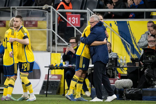 Albin Ekdal and Head coach Janne Andersson  of Sweden