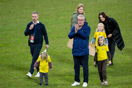 Head coach Janne Andersson  of Sweden