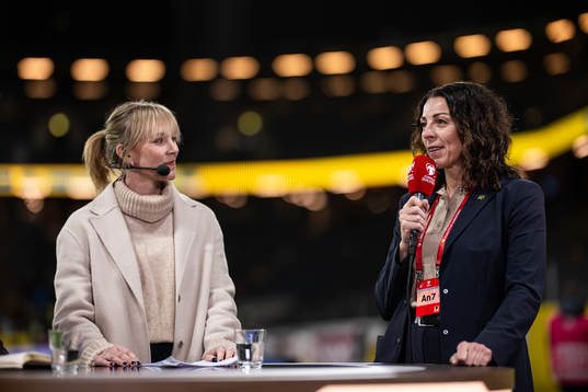 Johanna Frisk and Andrea Möllerberg, general secretary of