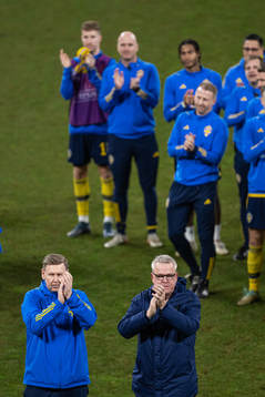 Assistant coach Peter Wettergren and head coach Janne