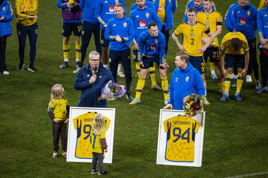 Head coach Janne Andersson and assistant coach Peter