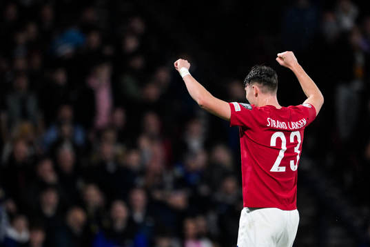 Jørgen Strand Larsen of Norway celebrates