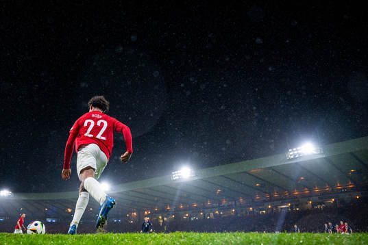 Oscar Bobb of Norway takes a corner kick