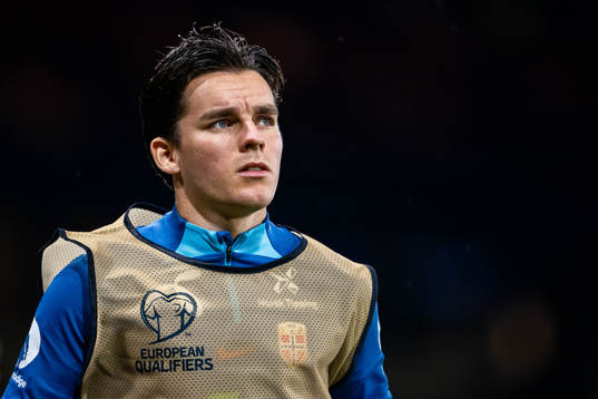Hugo Vetlesen of Norway warms up