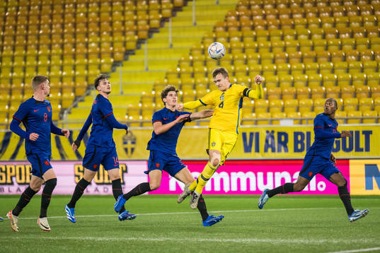 Finn van Breemen of Netherlands and Jesper Tolinsson of