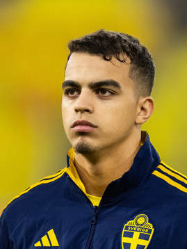 Yasin Ayari of Sweden