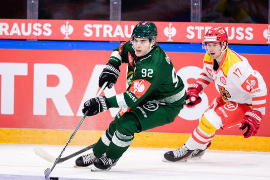 Liam Öhgren of Färjestad and Jeremie Bärtschi of EHC