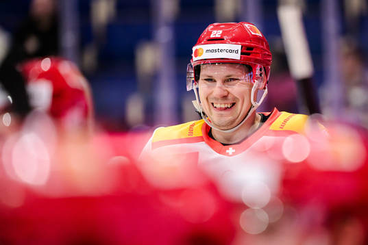 Ville Pokka of EHC Biel Bienne
