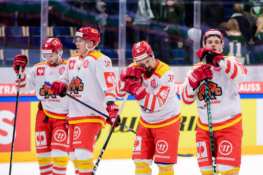 Jere Sallinen and Jerome Bachofner of EHC Biel Bienne looks