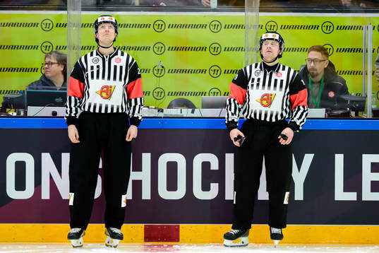 referee Kristian Vikman and referee Riku Brander