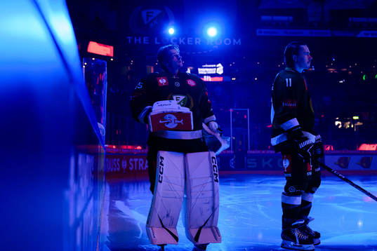 goaltender Carl Lindbom and Joakim Nygård of Färjestad