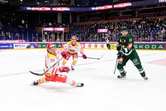 Luca Christen of EHC Biel Bienne and Per Åslund of