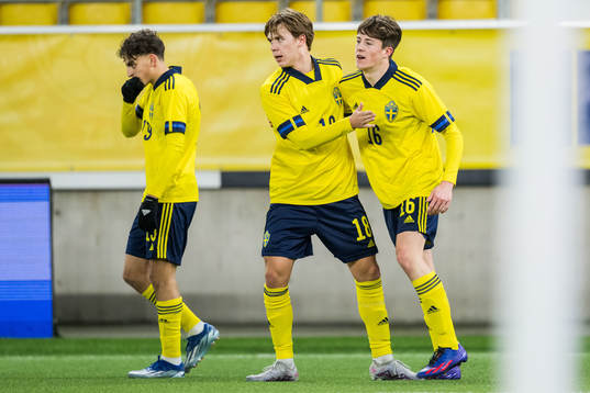 Sveriges Ture Sandberg jublar med Adam Stroud