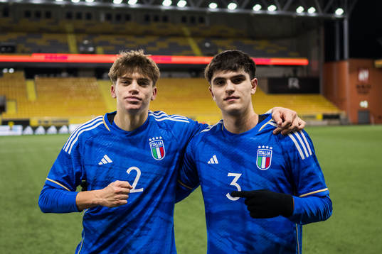 Italiens Marco Palestra och Davide Bartesaghi jublar