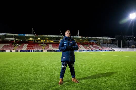 John Arne Riise, head coach of Avaldsnes