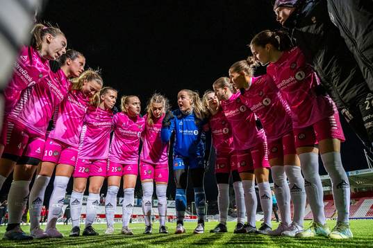 Vilde Mailen Korssjøen Asbøll, Emma Granlind, Sofie