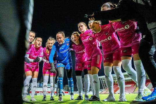 Ina Birkelund, Oda Lillegård, Ingvild Thynes Villa, Ardita
