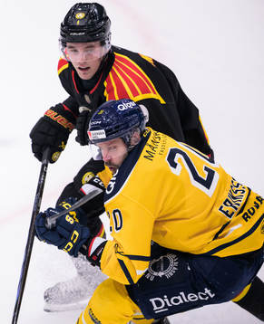 Brynäs IFs Theo Lindstein och Södertälje SKs Marcus