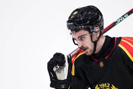 Brynäs IFs Jack Kopacka deppar