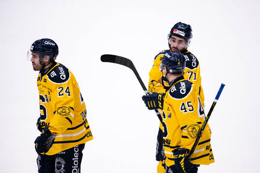 i231122 Södertäljes Jacob Dahlström, Dominic Turgeon och