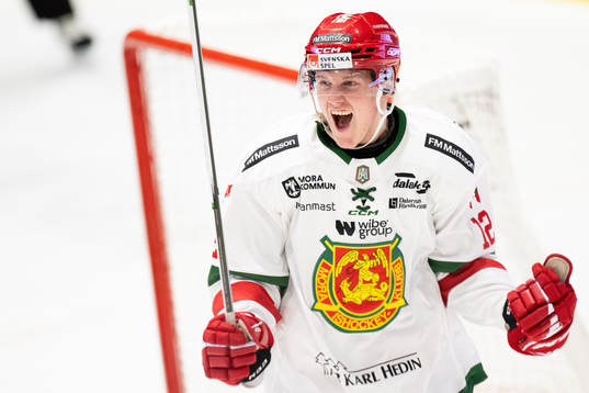 Moras Filip Björkman jublar