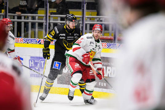 Västerås IKs Jimmie Jansson Lorek och Mora IKs Markus