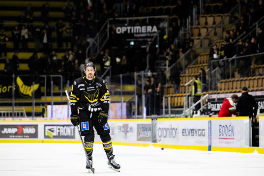 Västerås Nicholas Hutchison deppar