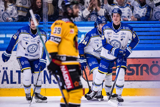 Leksands IFs Anton Johansson jublar