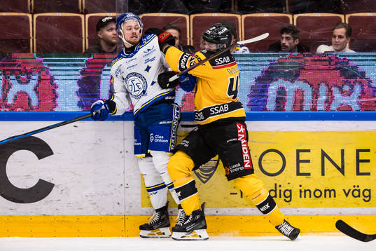 Leksands IFs Lucas Elvenes och Luleå Hockeys Oscar Eklind