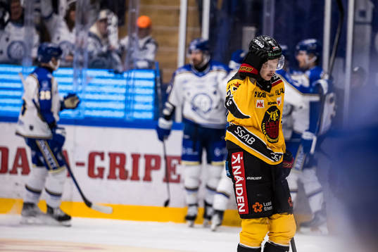 Luleå Hockeys Oskari Laaksonen deppar