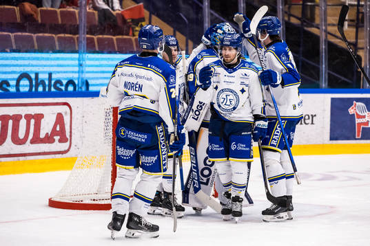 Leksands spelarna jublar