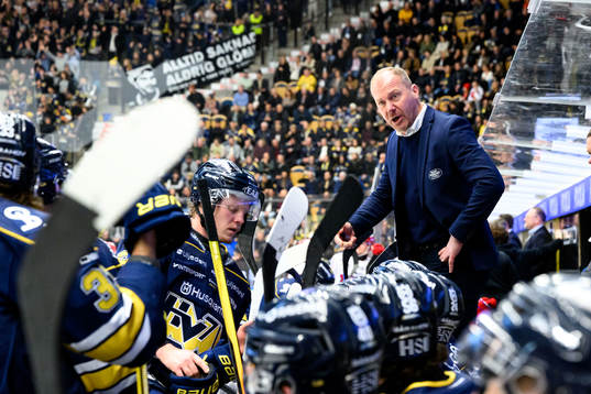 HV71s tränare Johan Lindbom